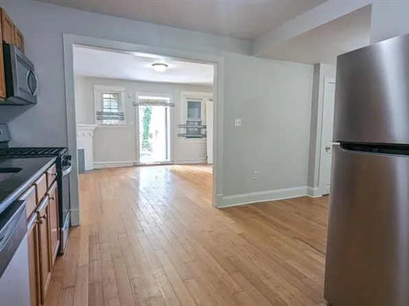 309 W Berkley St, Philadelphia, PA 19144