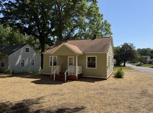 704 N Miller Ave, Statesville, NC 28677