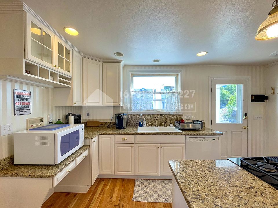 1214 Starling St Steilacoom, WA, 98388 Apartments for Rent Zillow