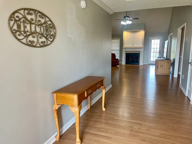 111 Nathan Dr — Photo 6