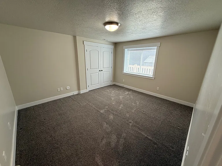 4202 N 400 W — Photo 27