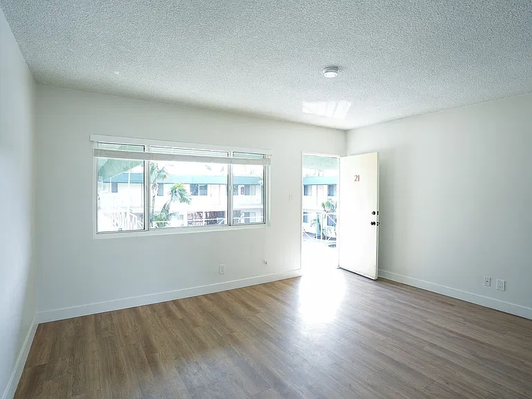 The Bryant — Photo 20