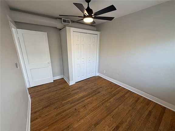 5th image of 206 W 34th St