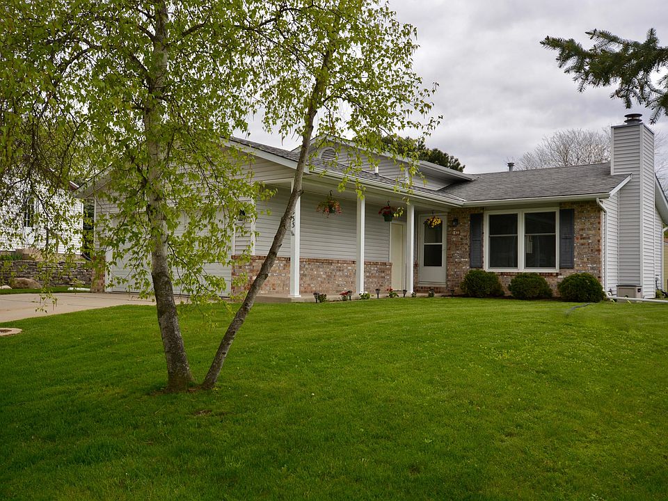 1st image of 1433 Erin Ln