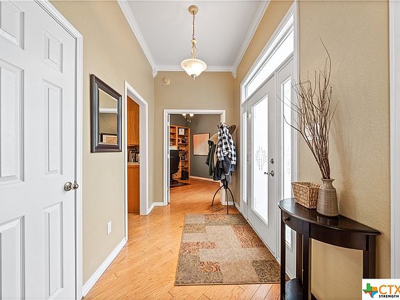 4th image of 3017 Oakwood Dr