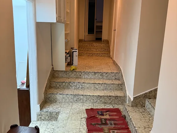 1434 Avon Park Ter, Los Angeles, CA 90026