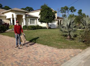 8372 SE Magnolia Ave, Hobe Sound, FL 33455