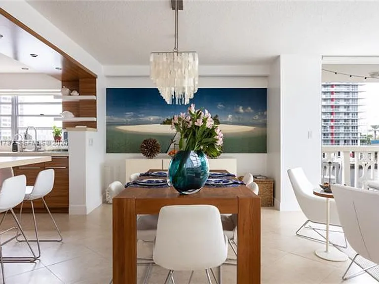 1817 S Ocean Dr #CU-320 — Photo 6