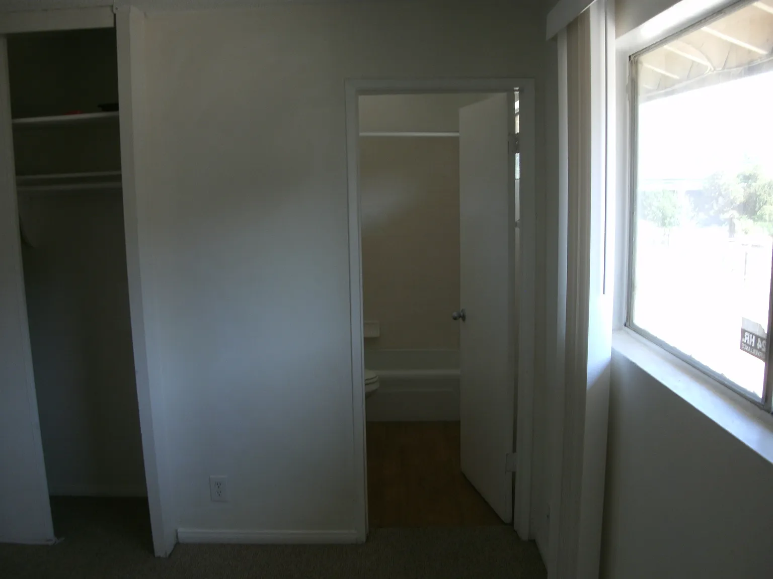 Griffith Park Apartments — Photo 4