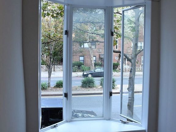 4th image of 31 McGuinness Blvd #H