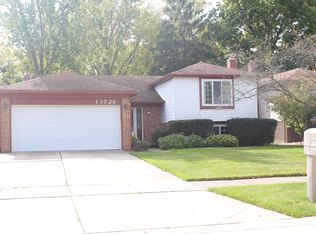 13728 Ascot Ct, Sterling Heights, MI 48312