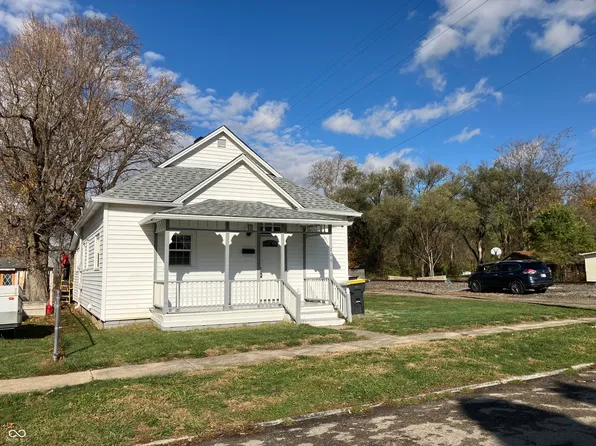706 W 2nd St, Anderson, IN 46016