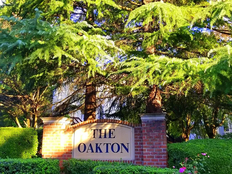 10140 Oakton Terrace Rd — Photo 9