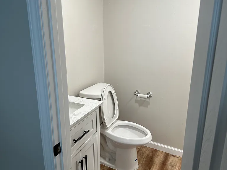 309 SW Shamrock Pl — Photo 11