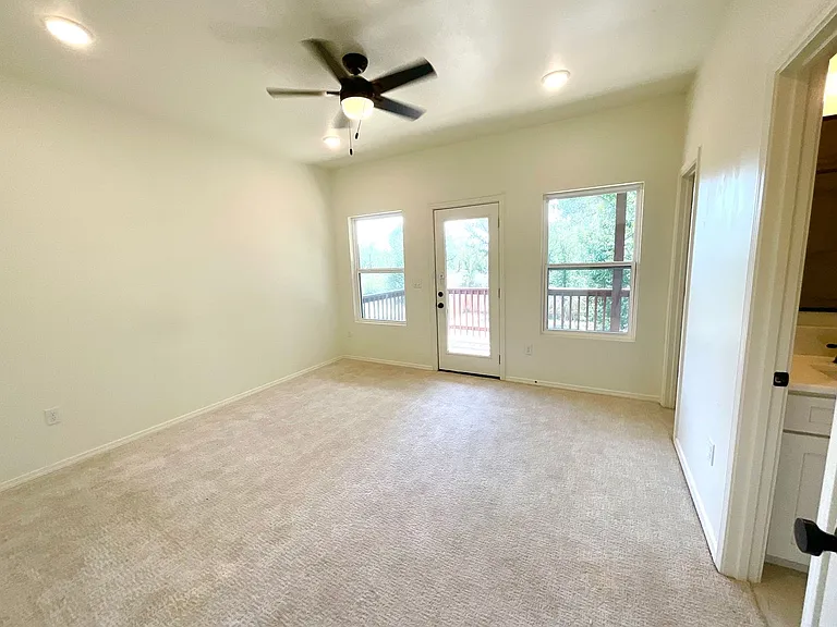 1202 N Mystic Dr — Photo 9