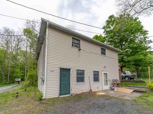 126 Red Top Rd #B, Wallkill, NY 12589
