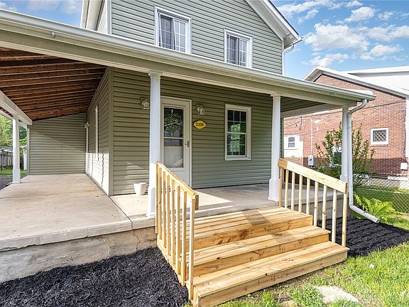 3rd image of 2108 Ottello Ave