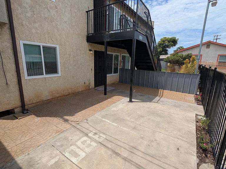 3088 Main St #C — Photo 11