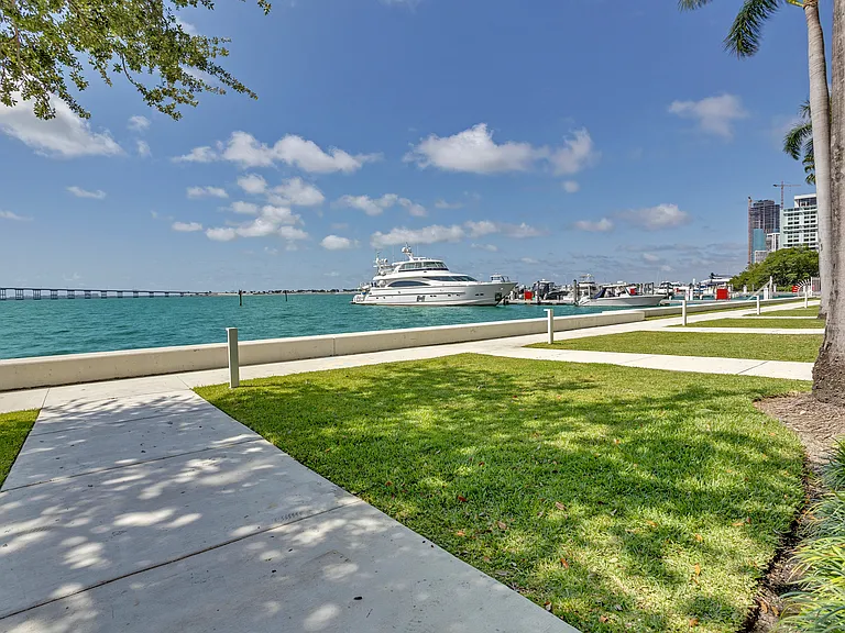 1541 Brickell Ave #105 — Photo 94