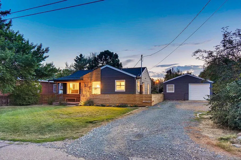 2595 Garrison St — Photo 1