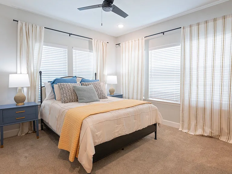 120 SW 148th Dr — Photo 7