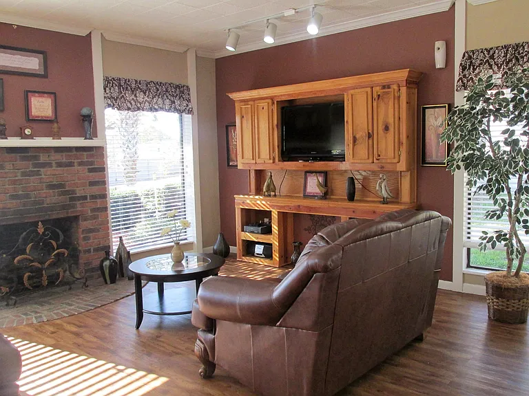 Grand View Garden Homes — Photo 3