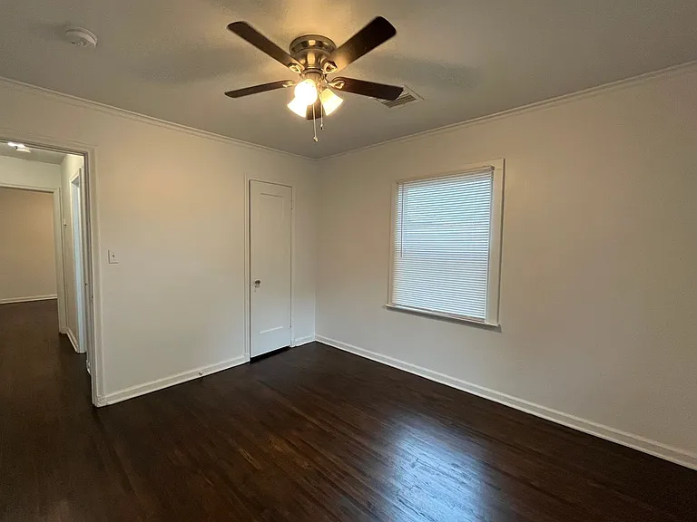 819 N Gary Pl — Photo 17