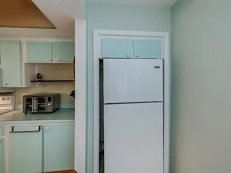 22375 Edgewater Dr #238 — Photo 2