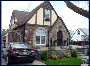 15741 91st St, Howard Beach, NY 11414
