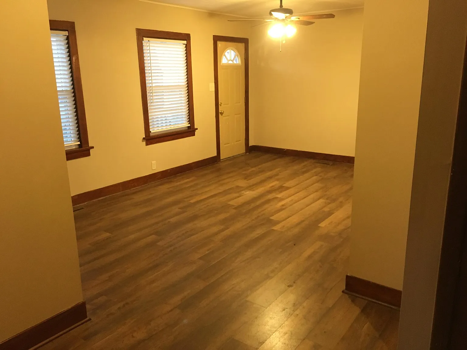 2 bed, 1063 sqft, $850 — Photo 3
