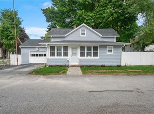 30 Centre St, West Warwick, RI 02893