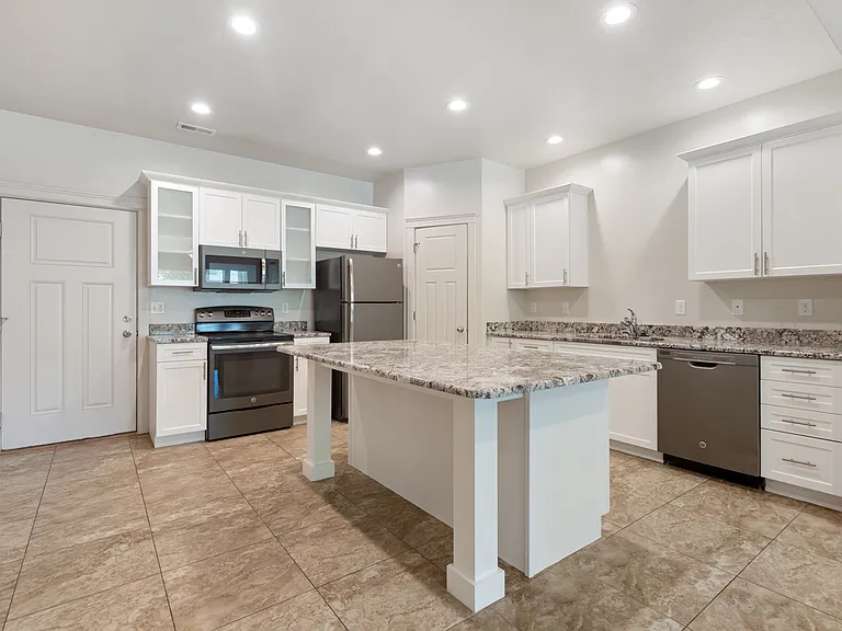 Cove at Pleasant View Town Homes — Photo 21