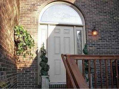 2081 Rochelle Park Dr #136, Rochester Hills, MI, 48309