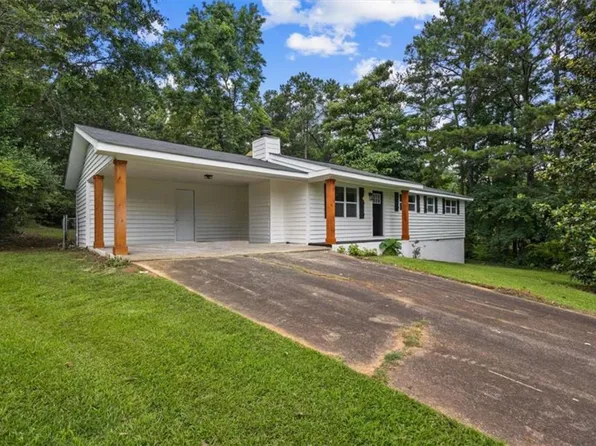 4121 Partridge Dr, Douglasville, GA 30135