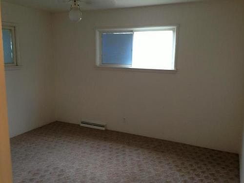 4th image of 150 75th Ave W
