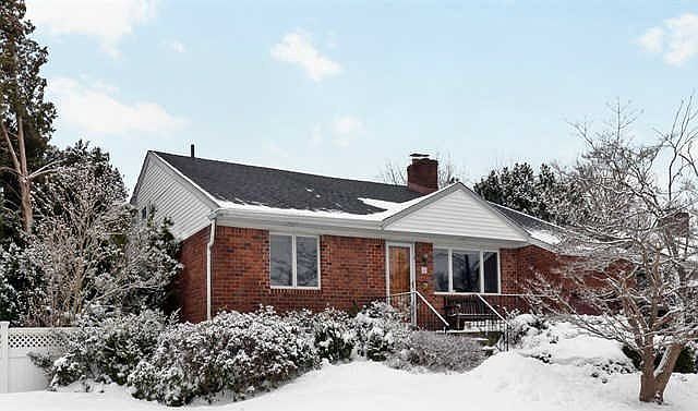 1st image of 34 Irene Ln E