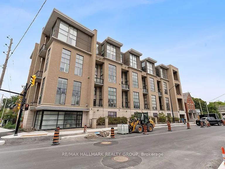 29 Main St #111 — Photo 1