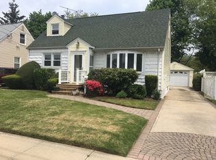 79 Cunningham Ave, Uniondale, NY 11553