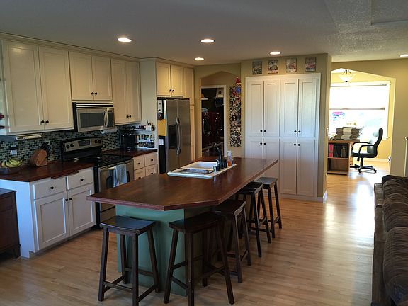 4th image of 1320 Eagle Ct