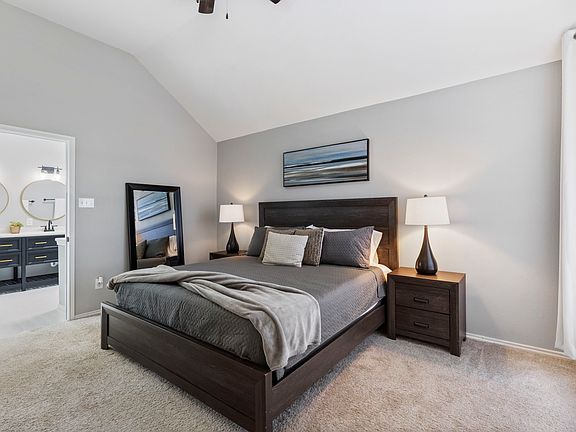 2nd image of 6422 White Oak Drive