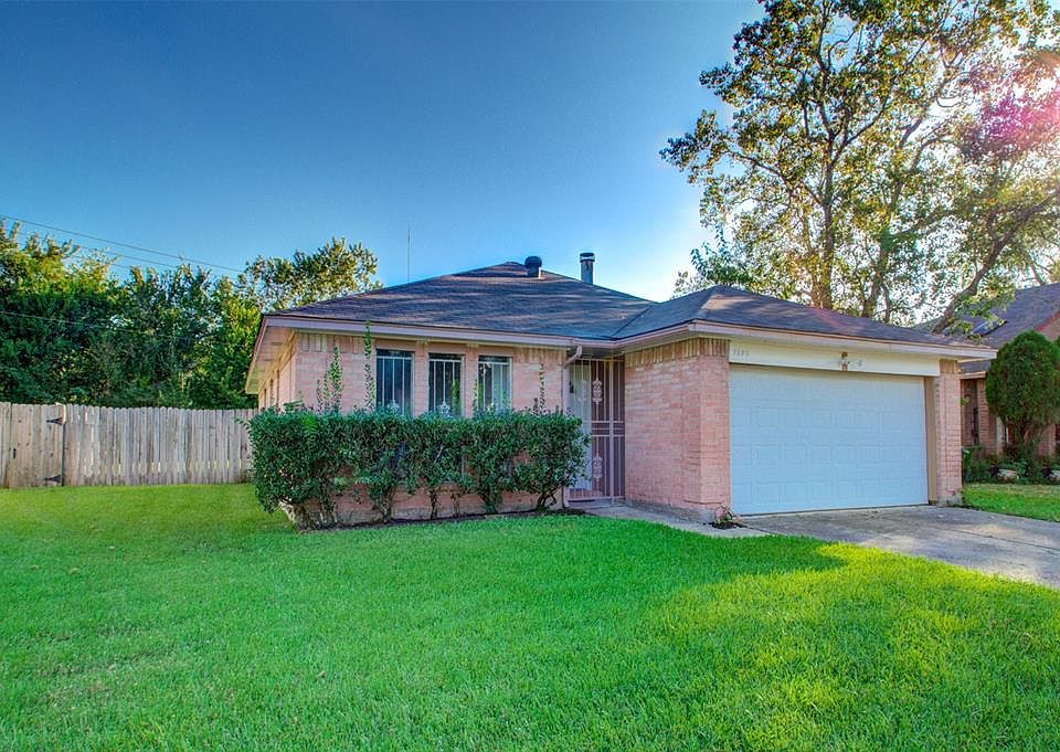 2nd image of 7535 Maczali Dr