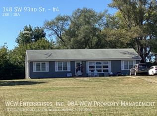 148 SW 93rd St UNIT 4, Wakarusa, KS 66546