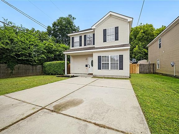 3rd image of 4009 1st St