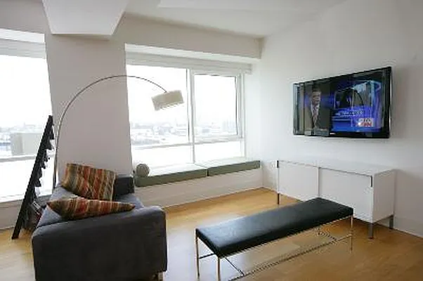 Rented by Corcoran | media 28