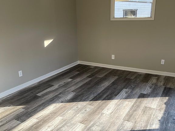 5th image of 2808 4th Ave
