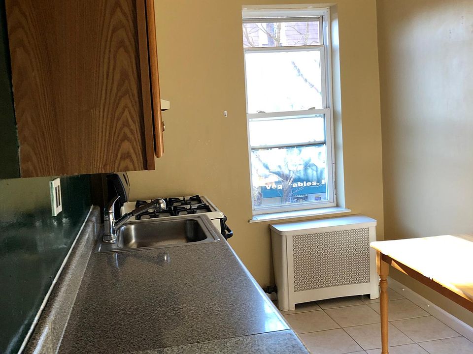 2nd image of 6705 75th St