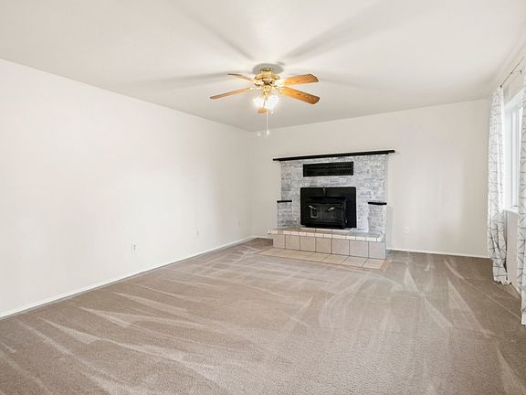 4th image of 18902 68th Ave W