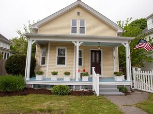 27 County Rd, Barrington, RI 02806