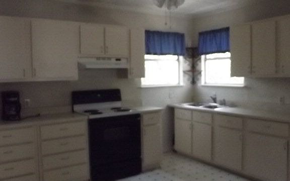 3rd image of 446 Saint Francis Cir