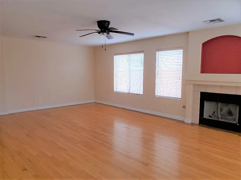 4727 E Goldfinch Gate Ln — Photo 7